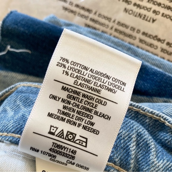 NWT Hudson Barbara High Rise Bootcut Crop Jeans - Picture 10 of 10